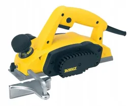 dewalt-dw680-strug-o-glebokosci-skrawania-25-mm
