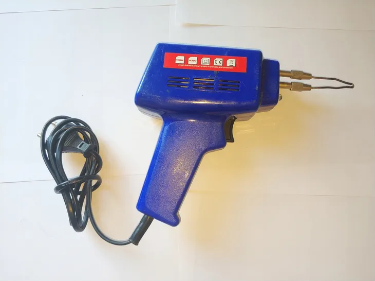 lutownica-transformatorowa-100w-waga-z-opakowaniem-0-7-kg