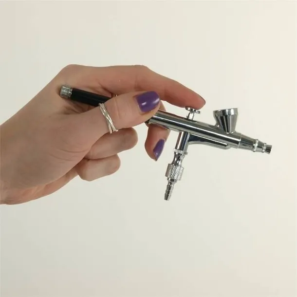 pistolet-malarski-dedra-150-w-marka-dedra-moc-150-w