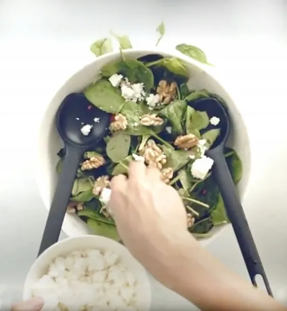 lyzki-do-salat-fiskars-functional-form-1014434-material-plastik