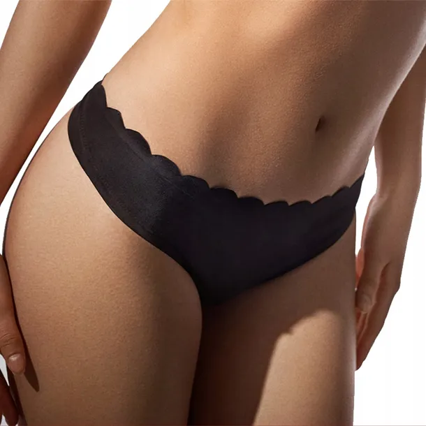 stringi-z-mikrofibry-smooth-satin-poupee-marilyn