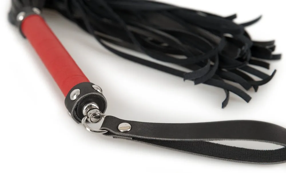 bad-kitty-flogger
