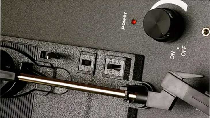 gramofon-denver-vpl-120-czerwony-sterowanie-automatyczne