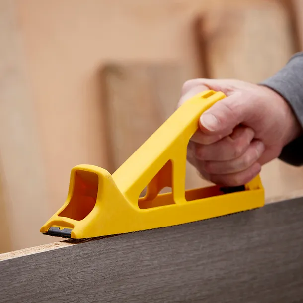 strug-hobbystyczny-surform-maksymalna-moc-1-w