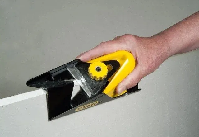 hebel-krawedziak-do-g-k-zasilanie-reczne