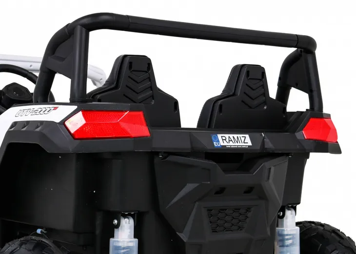 auto-buggy-na-akumulator-atv-strong-racing-kolor-czarny-stan-nowy
