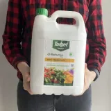 target-srodek-do-gleby-ekologiczny-biohumus-5l-forma-plyn