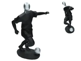 figurka-pilkarz-2
