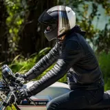 bell-kask-integralny-qualifier-dlx-mips-devil-s-cechy-wizjera-wzmocniona-odpornosc-na-zarysowania
