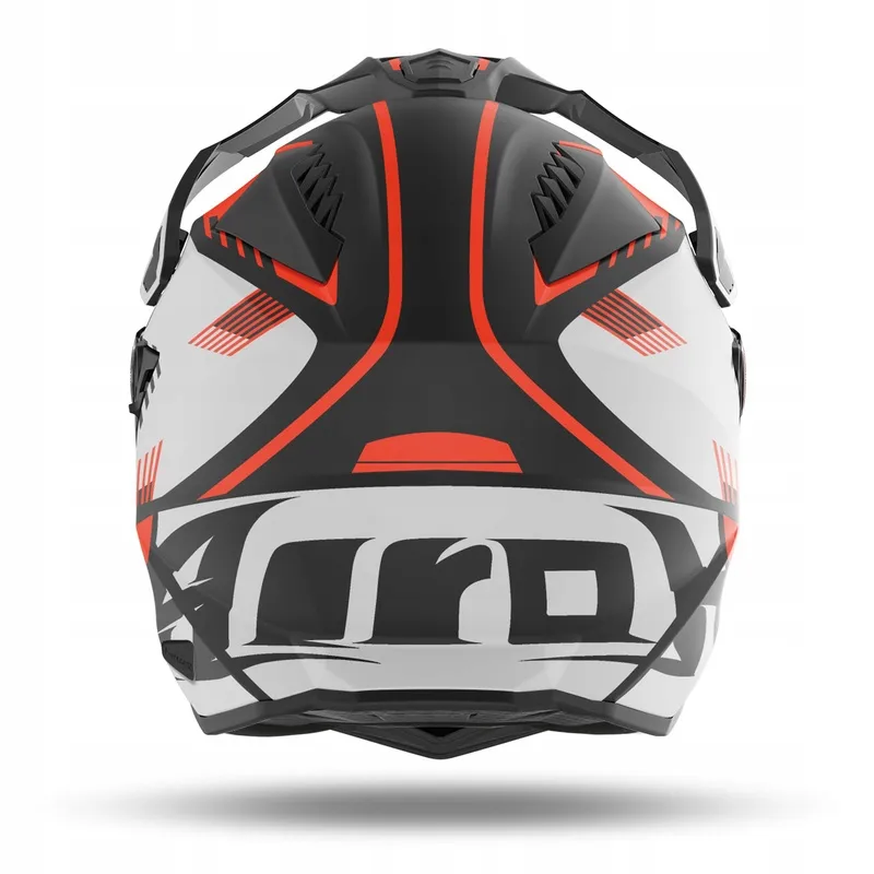 airoh-kask-integralny-commander-boost-m