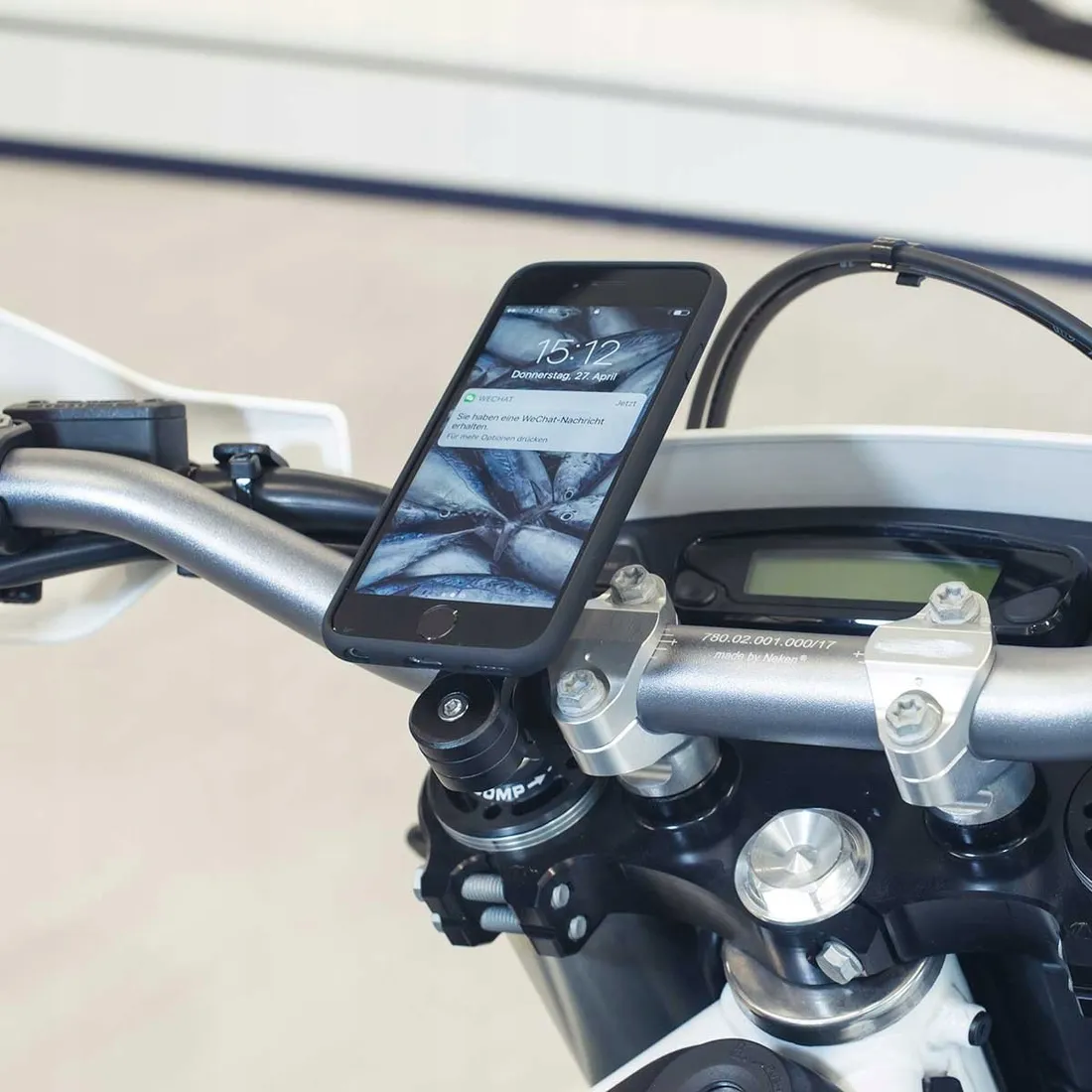 sp-connect-zestaw-moto-bundle-iphone-11-pro-max-stan-nowy