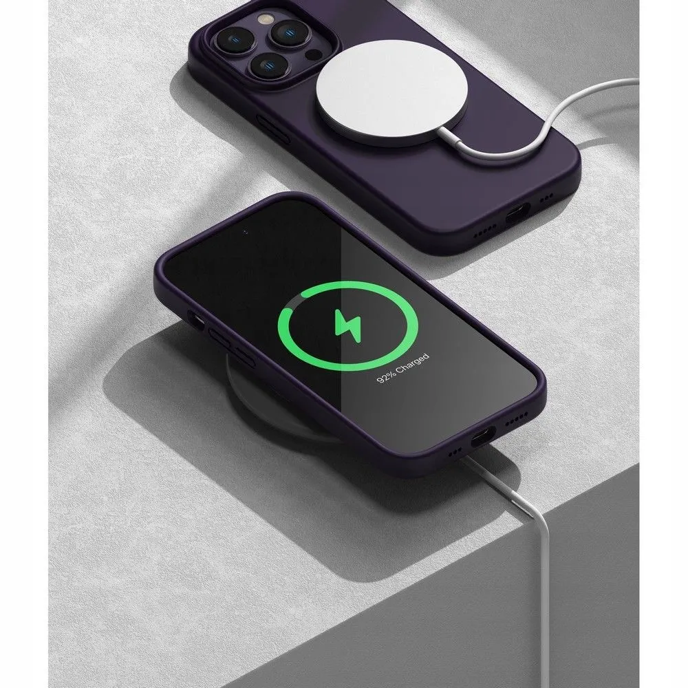 etui-ringke-silicone-iphone-14-pro-deep-purple