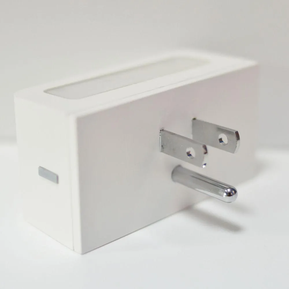 smart-wifi-socket-us-wtyczka-ze-sciemnialna-dioda-stan-nowy