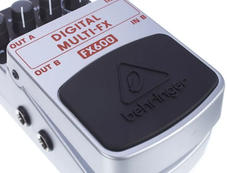efekt-gitarowy-behringer-fx600-digital-multi-fx-stan-nowy