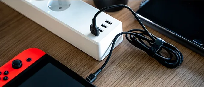 kabel-usb-usb-c-powerstream-qc3-0-ultra-2m-stan-nowy
