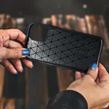 futeral-carbon-do-xiaomi-redmi-note-8-pro-material-tworzywo-sztuczne