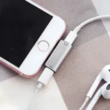 hoco-adapter-audio-2w1-lightning-do-lightning-stan-nowy