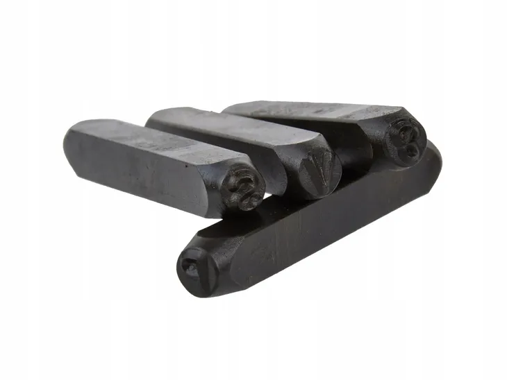 numeratory-litery-8mm-kod-producenta-g01813-stan-nowy