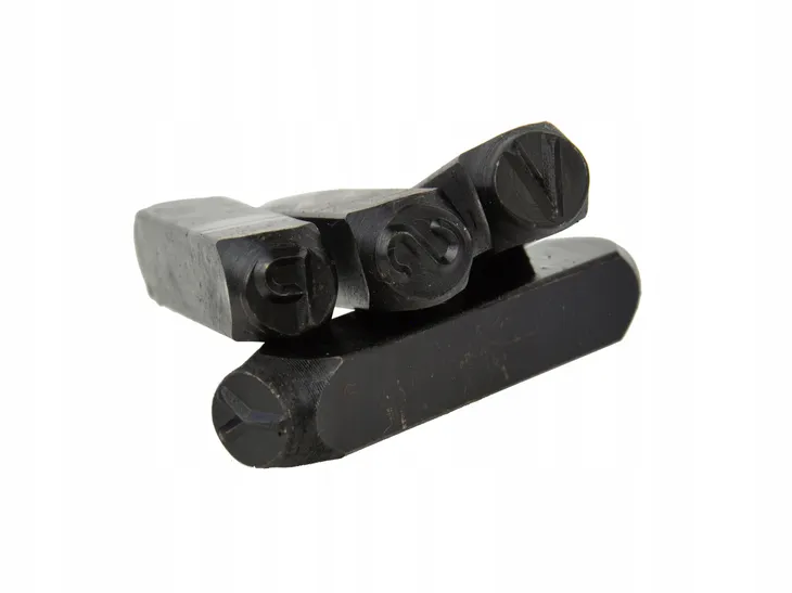 numeratory-litery-10mm-kolor-odbicia-czarny