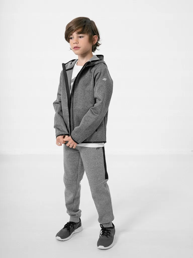 kurtka-chlopieca-4f-softshell-termoaktywna-122-stan-nowy