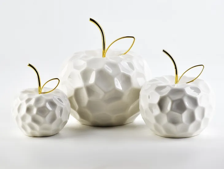 apple-figura-jablko-145xh15cm