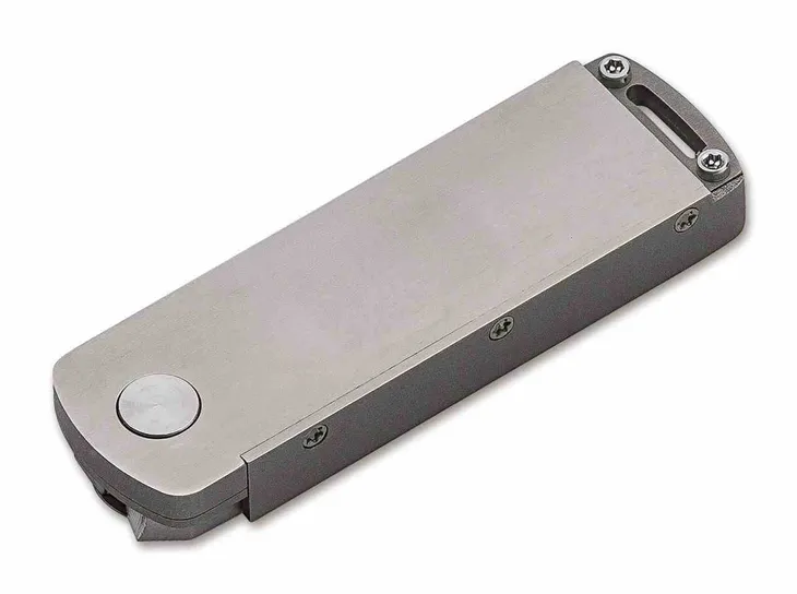 noz-boker-plus-rocket-titan-stan-nowy
