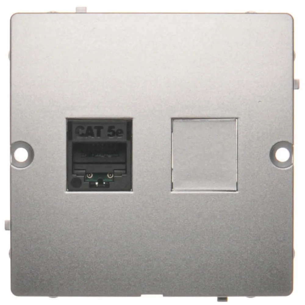 simon-basic-gniazdo-komputerowe-rj45-kat5e-srebrny