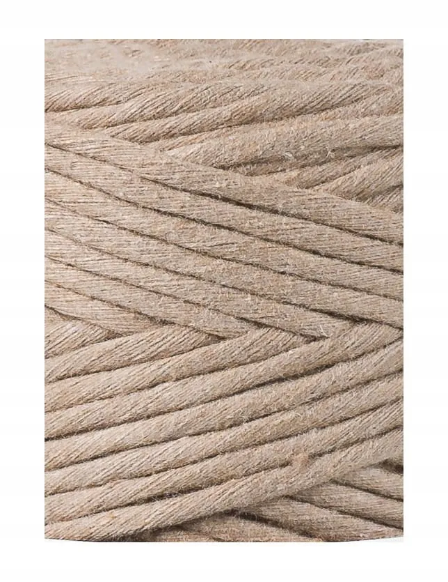 sznurek-do-makramy-bobbiny-3mm-piaskowy