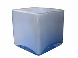 wazon-kwadrat-blekit