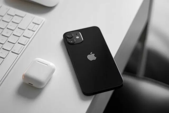apple-iphone-12-mini-128gb-kolory-ladowarka-gratis-marka-telefonu-apple