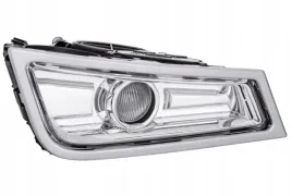 hella-lampa-przeciwmgielna-p-h3-srebrna-ramka-24v-pasuje-do-volvo-fh