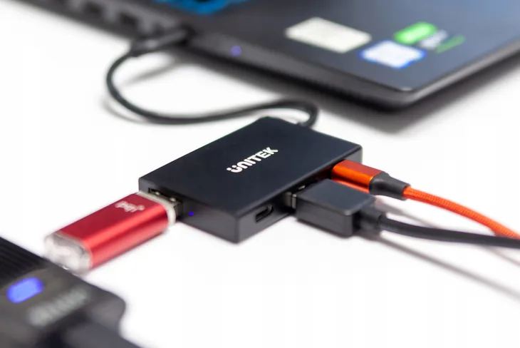 hub-usb-c-10gbps-2x-usb-a-2x-usb-c-unitek-liczba-portow-4-kod-producenta-h1302a