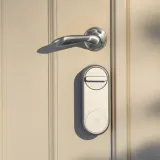 yale-linusr-smart-lock-srebrny