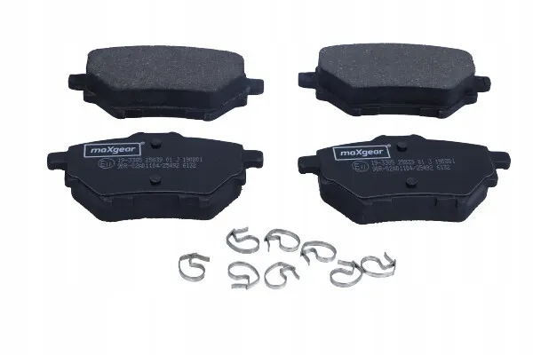 maxgear-19-3385-klocki-ham-tyl-stan-nowy