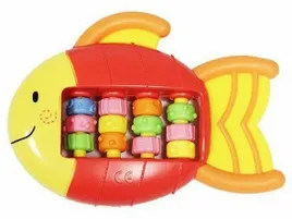 poupy-grzechotka-rybka-3m