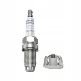 bosch-swieca-zapl-0241235752-jakosc-czesci-zgodnie-z-gvo-q-oryginal-z-logo-producenta-czesci-oem-oes