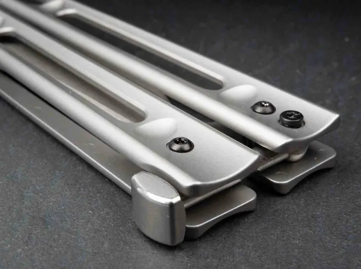 noz-boker-plus-papillon-model-06ex111