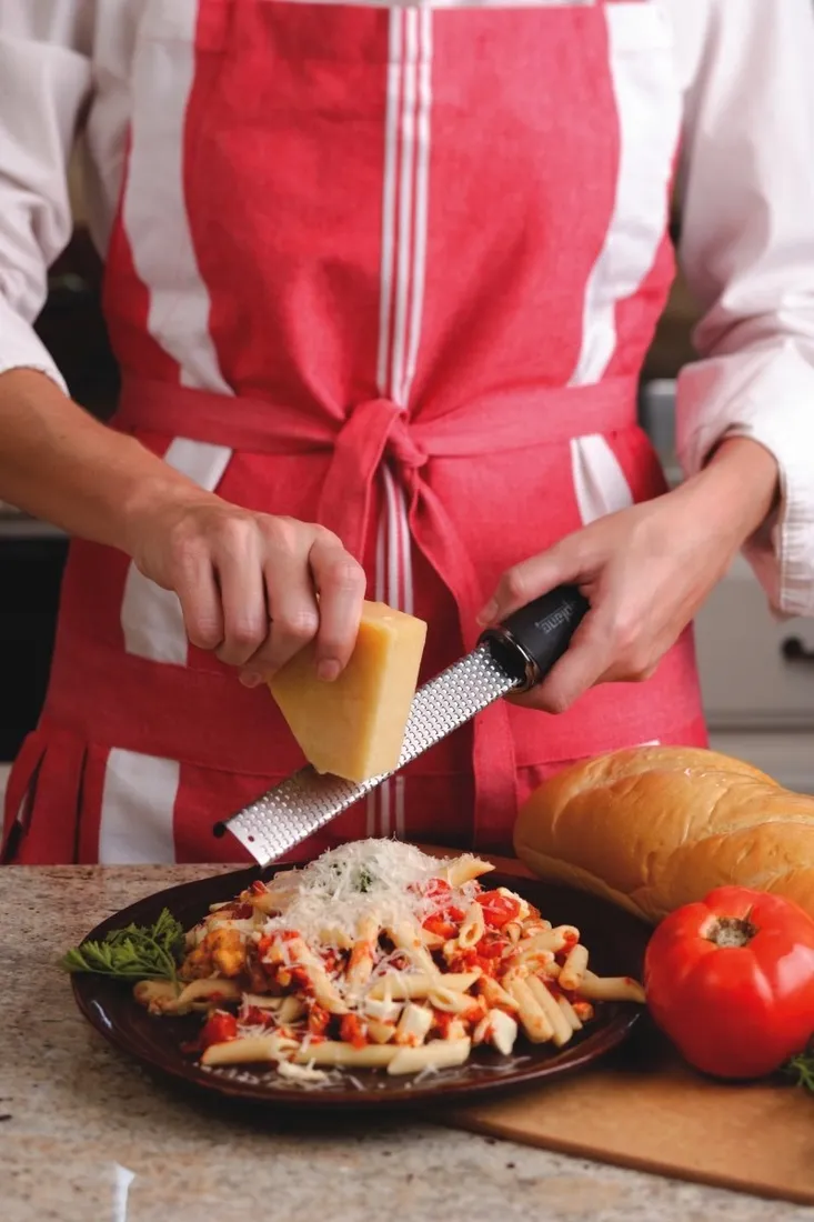 tarka-premium-zester-czarna-microplane-stan-nowy
