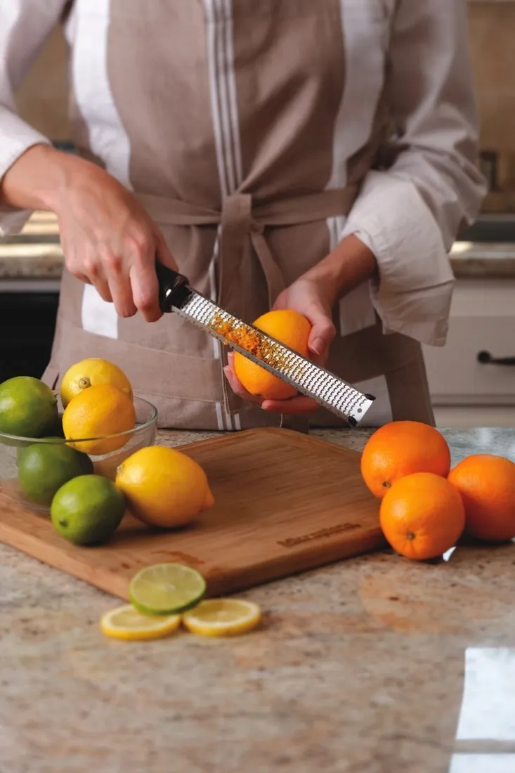 tarka-premium-zester-czarna-microplane