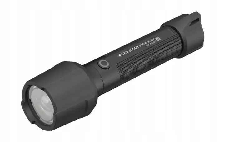 latarka-ledlenser-p6-core-maksymalna-sila-swiatla-1200-lm