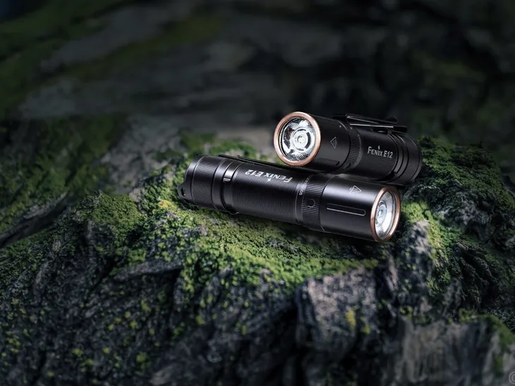 latarka-diodowa-fenix-e12-v2-0-zrodlo-swiatla-led
