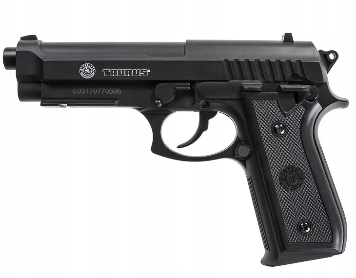 pistolet-gnb-taurus-pt92-210308-stan-nowy