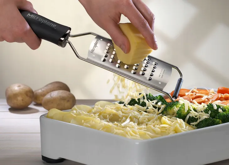 gourmet-tarka-extra-coarse-stan-nowy-material-obudowy-tworzywo-sztuczne