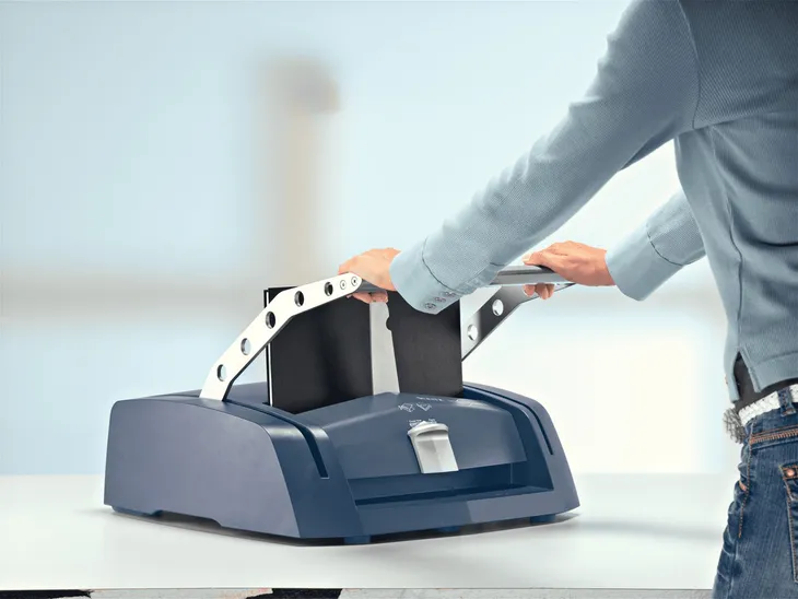 bindownica-kanalowa-a4-leitz-impressbind-280-stan-nowy