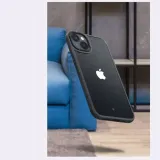 spigen-caseology-skyfall-iphone-14-czarny-matter-b-kolekcja-skyfall