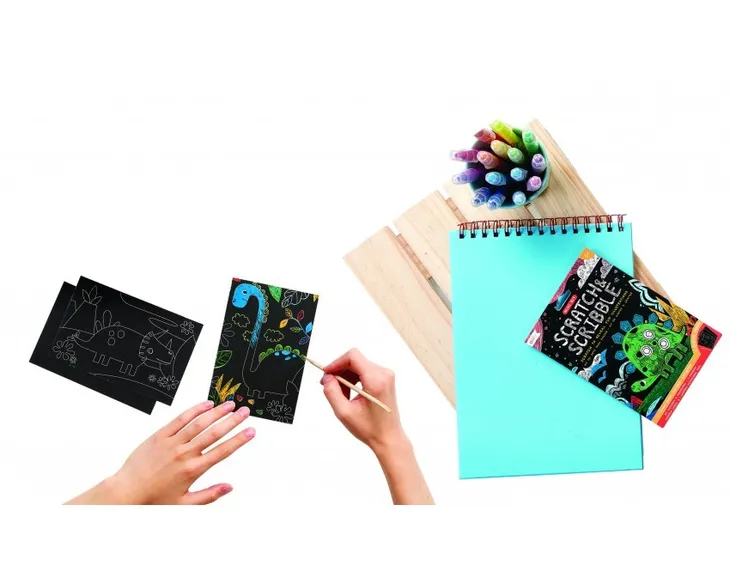ooly-zdrapywanki-mini-scratch-and-scribble-dinozaury-wiek-dziecka-6-lat