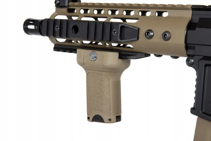 replika-karabinka-sa-e12-rh-edge-2-0-half-tan-zasilanie-elektryczne-marka-specna-arms