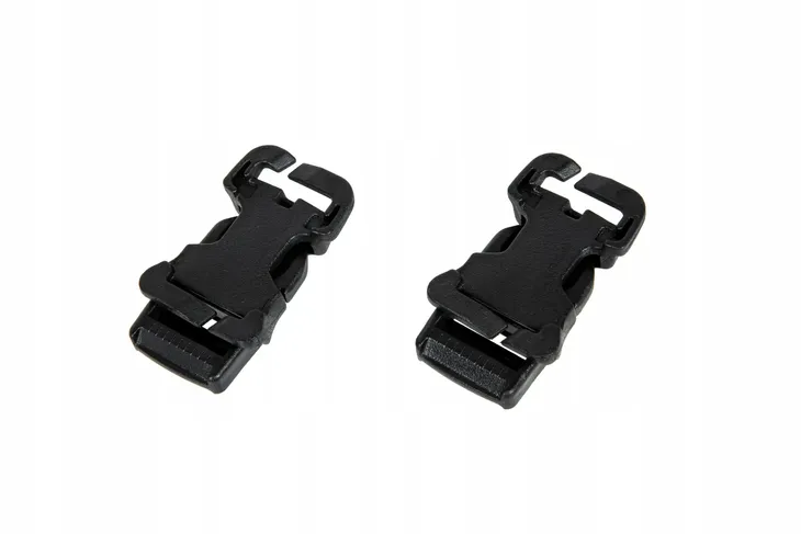 adapter-buckle-up-czarny-stan-nowy