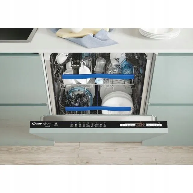 zmywarka-candy-cdin-2d520pb-e-15-kpl-108-l-stan-nowy