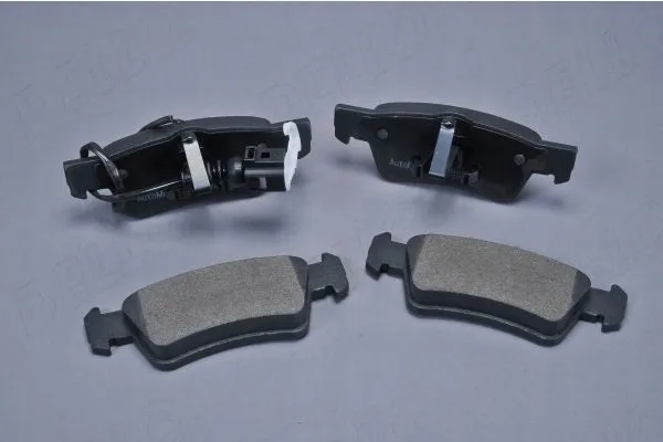 dello-120045810-klocki-ham-tyl-vw-multi-producent-czesci-automega
